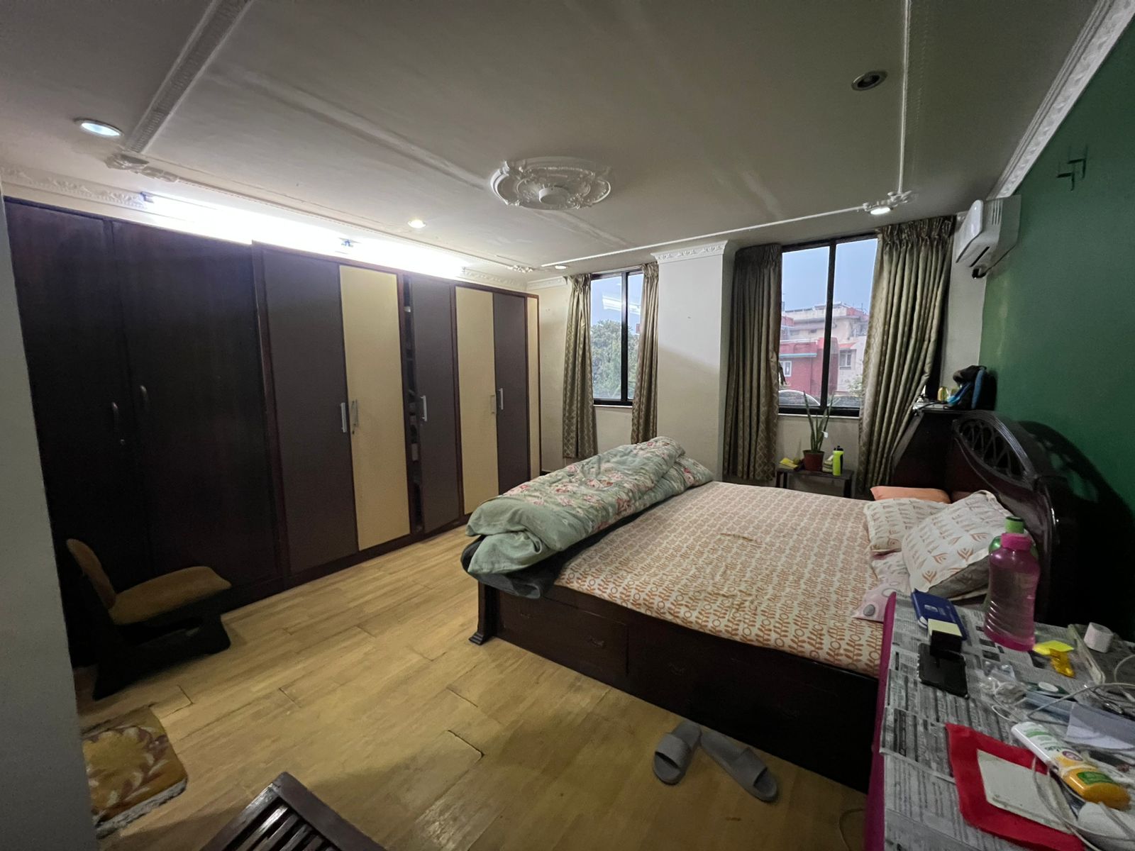 property-image